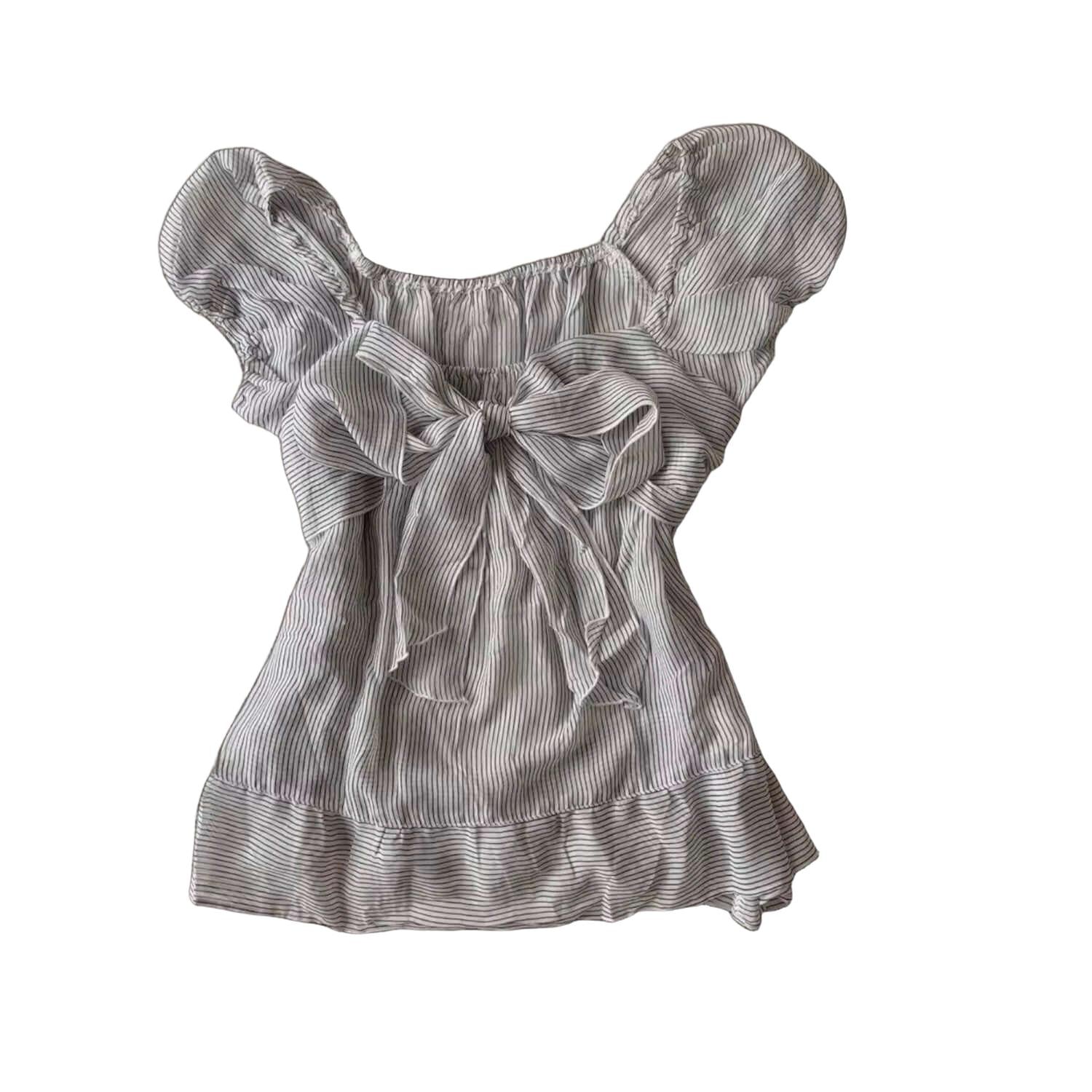 Grey Pinstripe Peplum Top with Front Bow Grey Pinstripe Peplum Top with Front Bow This grey pinstripe peplum top features a square neckline, an elasticated smocked bodice, and a statement adjustable self-tie bow detail on the front. Designed with short pu