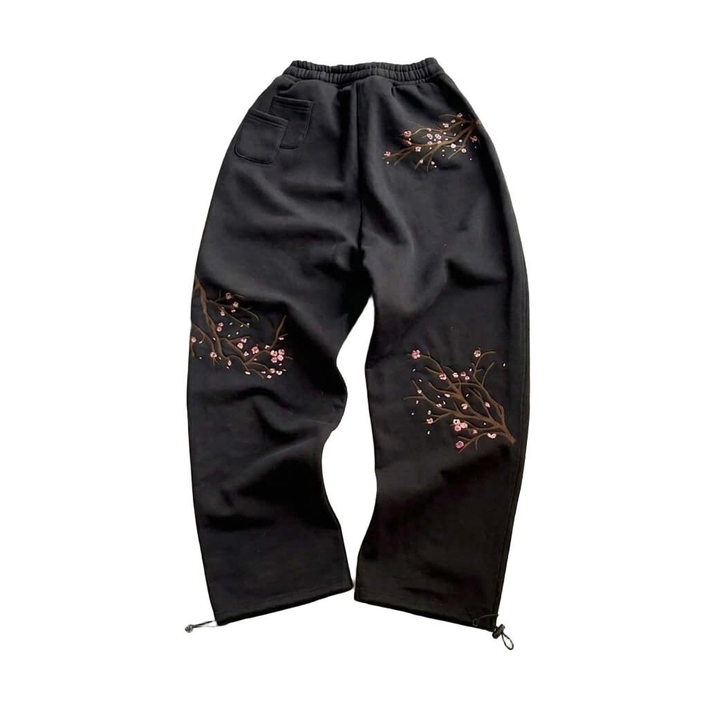 Sakura Blossom Embroidered Sweatpants High-end streetwear feel with Sakura Blossom Embroidered Sweatpants prevent fabric bunching and showcase footwear.