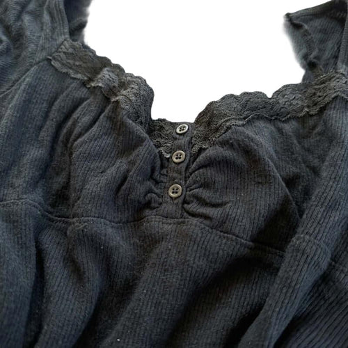 Black Ribbed Top with Lace Trim- Grunge Style Revamp your wardrobe with our Black Ribbed Top with Lace Trim Perfect for a grunge aesthetic, this Vintage 2000s staple adds style!