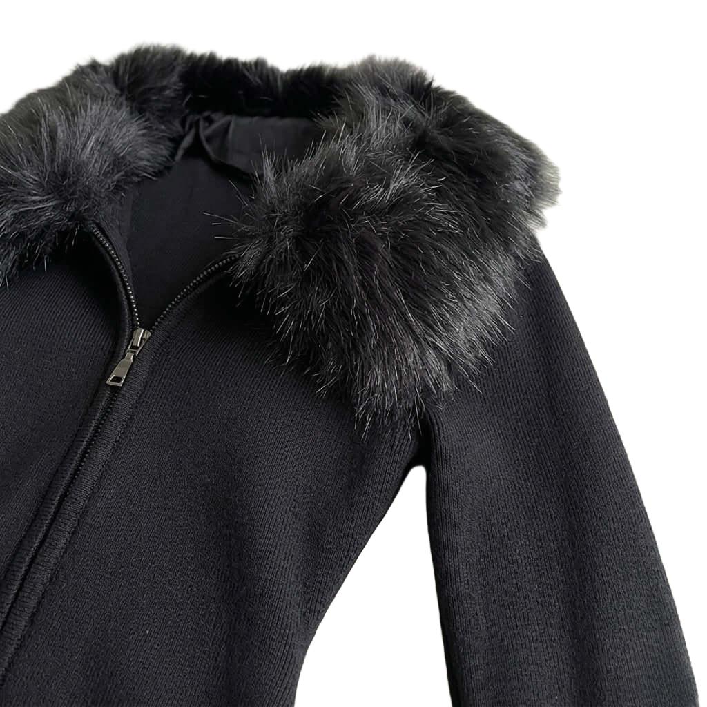 Black Faux Fur Trimmed Zip-Up Hoodie for Ultimate Comfort Elevate your style with our Black Faux Fur Trimmed Zip-Up Hoodie. Perfect blend of warmth and chic, it's a must-have for your wardrobe!