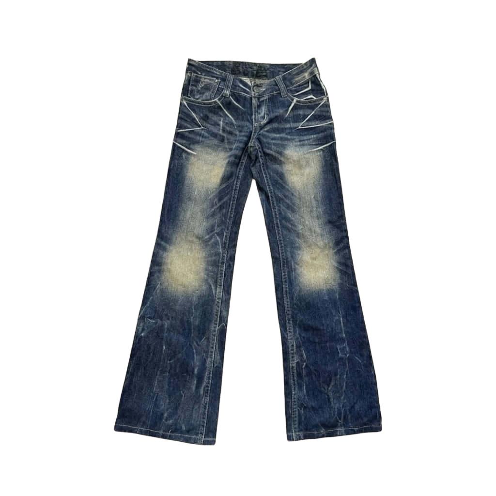 American Style Cargo Jeans - Loose Fit Low Waist Discover the American Style Cargo Jeans - Loose Fit Low Waist, featuring Y2K flair, streetwear edge, and premium denim for lasting comfort and style.