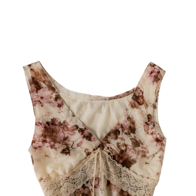 Vintage floral peplum camis top with lace applique and smocked silhouette