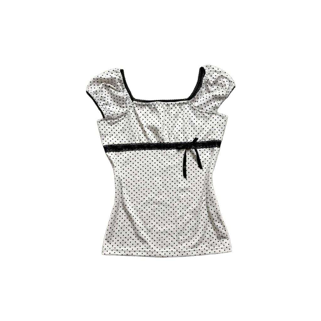 Vintage polka dot puff sleeve top with lace trim and bow waist detail
